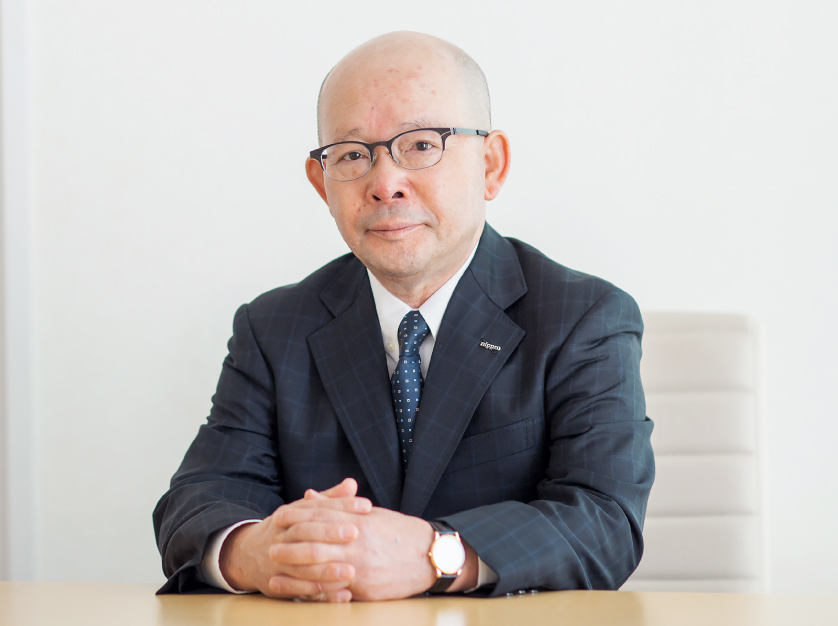 代表取締役会長 岸建夫