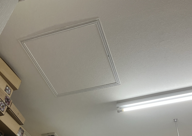 750角特注品点検口完成