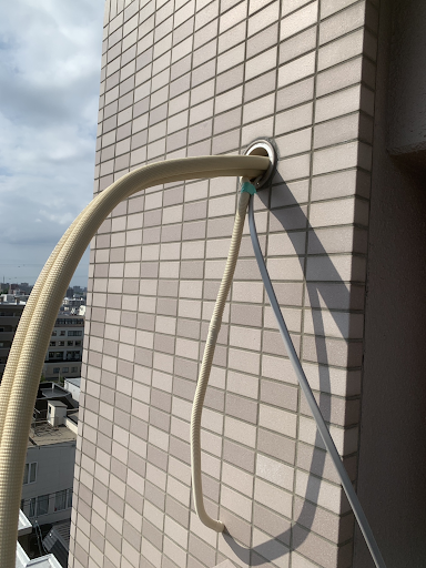 マンションエアコン 配管