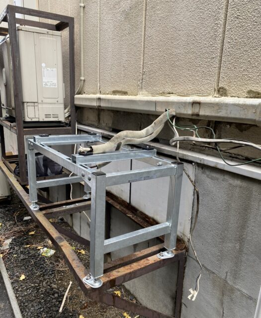 エアコン室外機交換