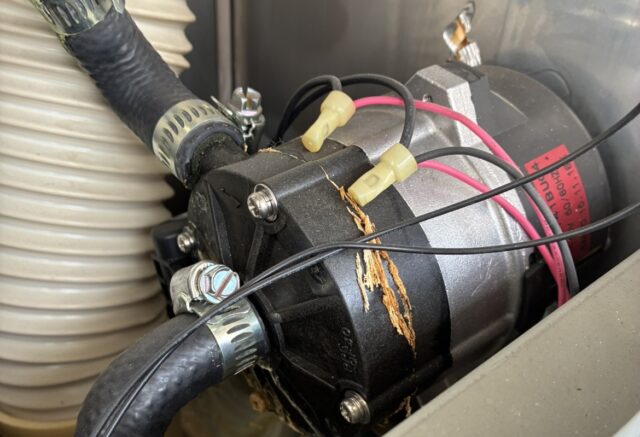 ポンプ漏水状況